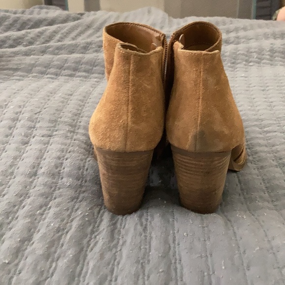 Guess Ankle Heeled Leather Boots - Picture 4 of 7